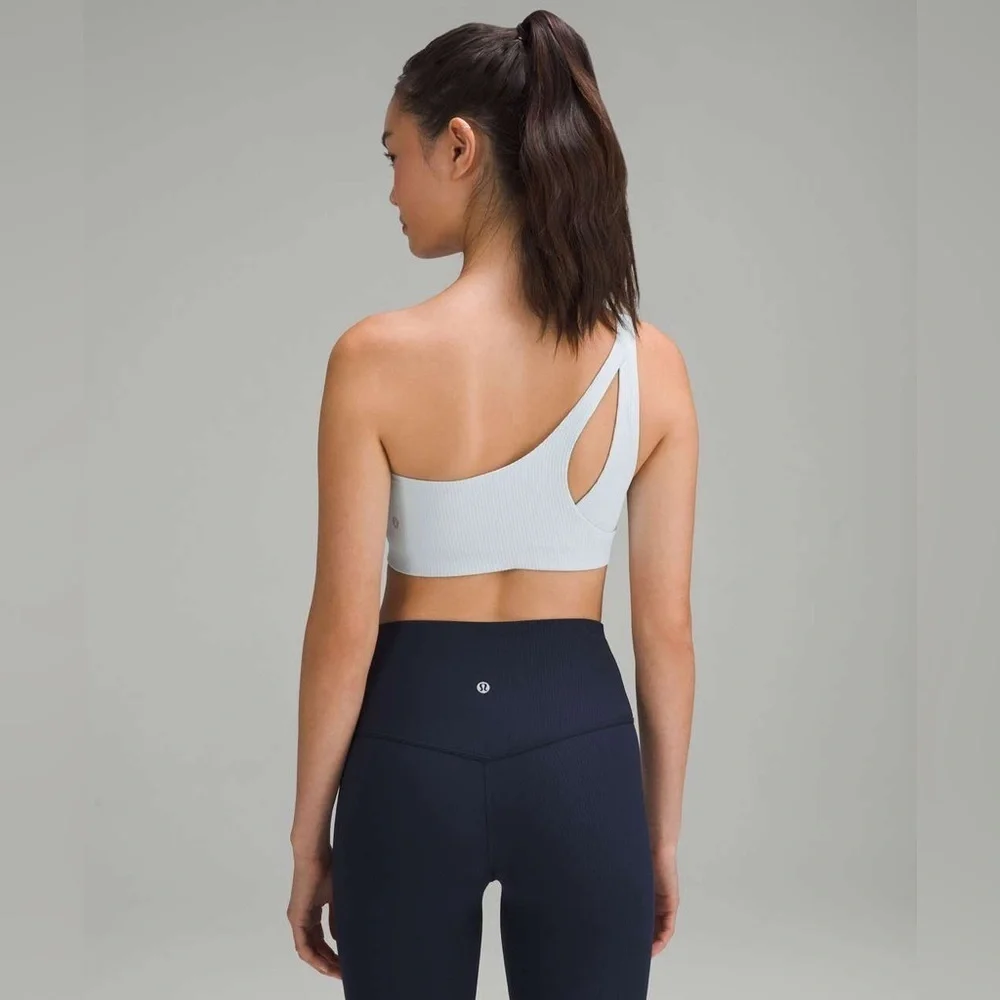 Lululemon Ribbed Nulu Asymmetrical Yoga Bra in Powder Blue Size 10